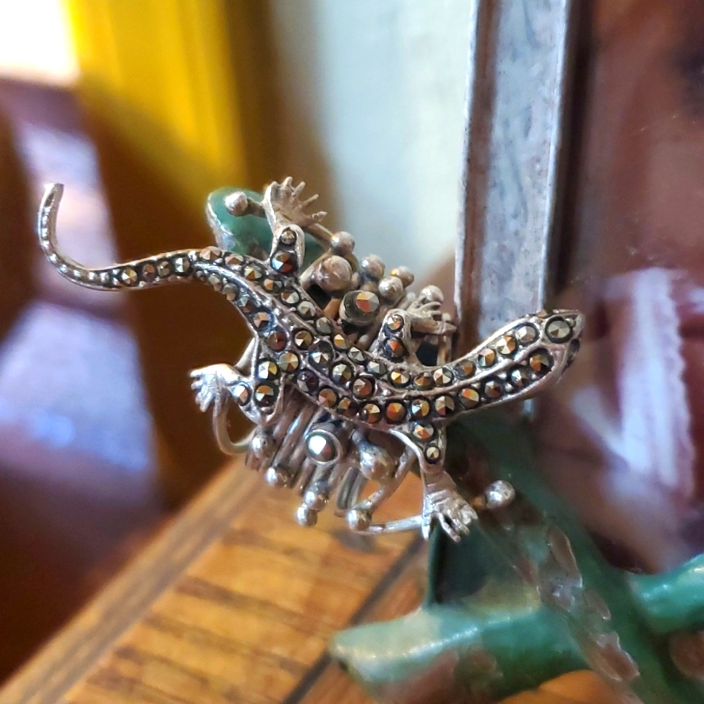 VINTAGE STERLING SILVER MARCASITE GECKO RING... - Picture 10 of 10